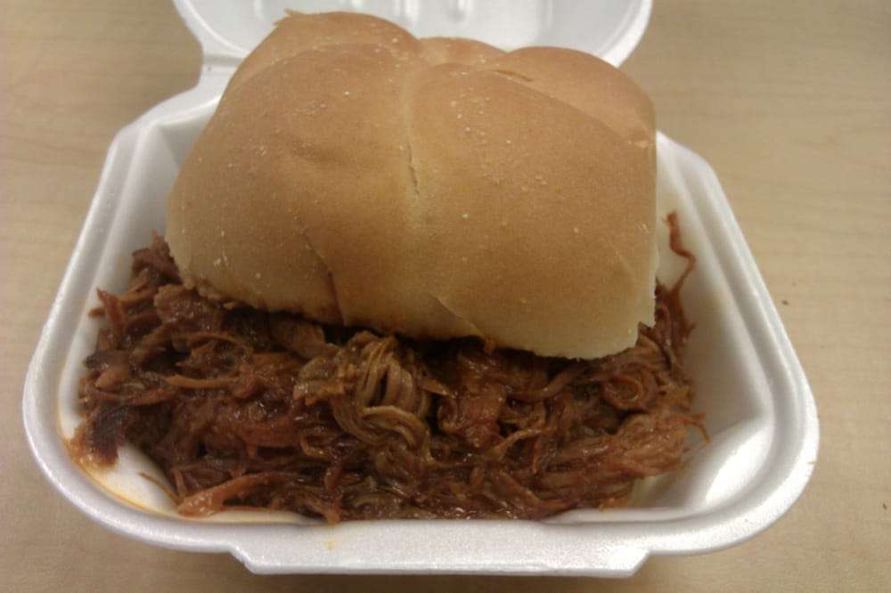 Linthicum Pit Beef | 700 S Hammonds Ferry Rd, Linthicum Heights, MD 21090 | Phone: (410) 424-0347