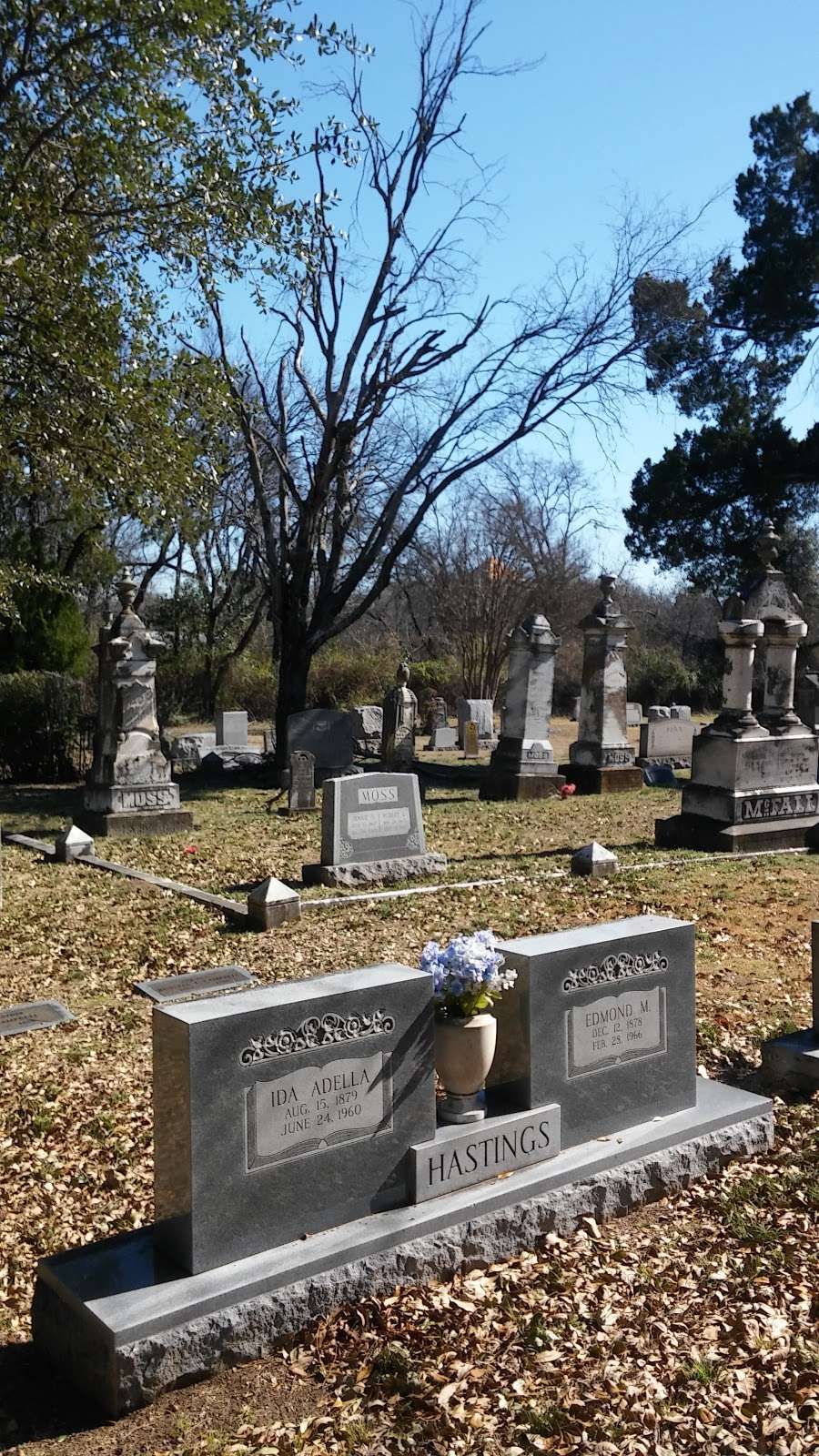 Wheatland Cemetery | Dallas, TX 75232