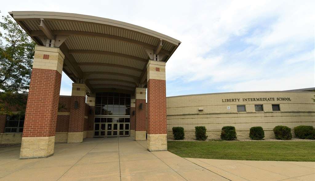 Liberty Intermediate School | 1690 Career Center Rd, Bourbonnais, IL 60914 | Phone: (815) 929-5000