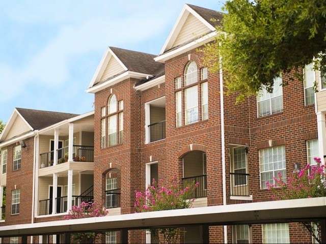 The Grand on Memorial Apartments | 15135 Memorial Dr, Houston, TX 77079 | Phone: (281) 493-9292