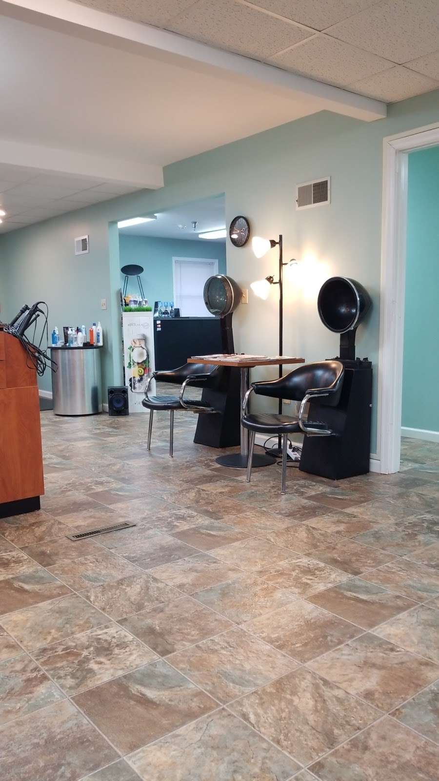 Transformations Salon & Spa | 27 W Mohler Church Rd #2, Ephrata, PA 17522, USA | Phone: (717) 738-4247