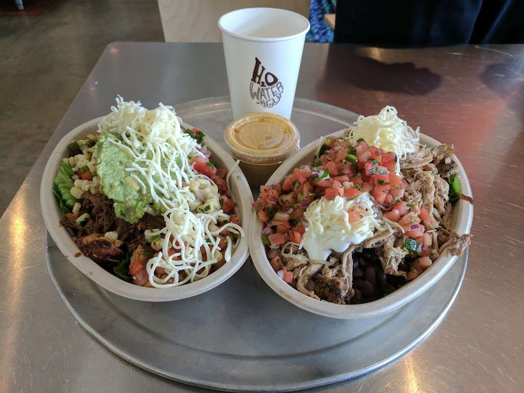 Chipotle Mexican Grill | 19085 Golden Valley Rd #105, Santa Clarita, CA 91387 | Phone: (661) 298-0899