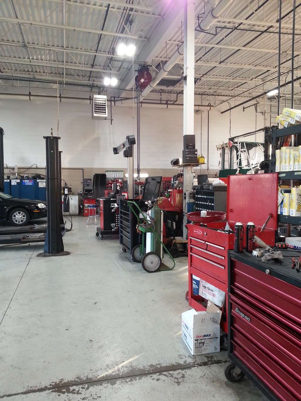 Car-X Tire & Auto | 202 Genesis Way, North Aurora, IL 60542 | Phone: (630) 907-4555