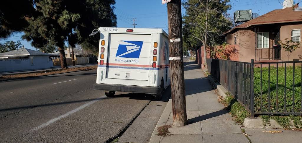 United States Postal Service | 3727 N Hughes Ave, Fresno, CA 93705 | Phone: (800) 275-8777