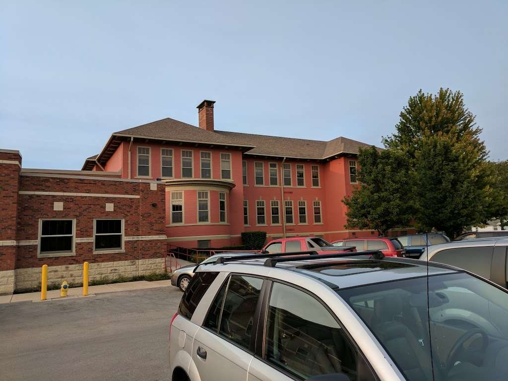 Central - Denison Elementary School | Photo 1 of 10 | Address: 900 Wisconsin St, Lake Geneva, WI 53147, USA | Phone: (262) 348-4000