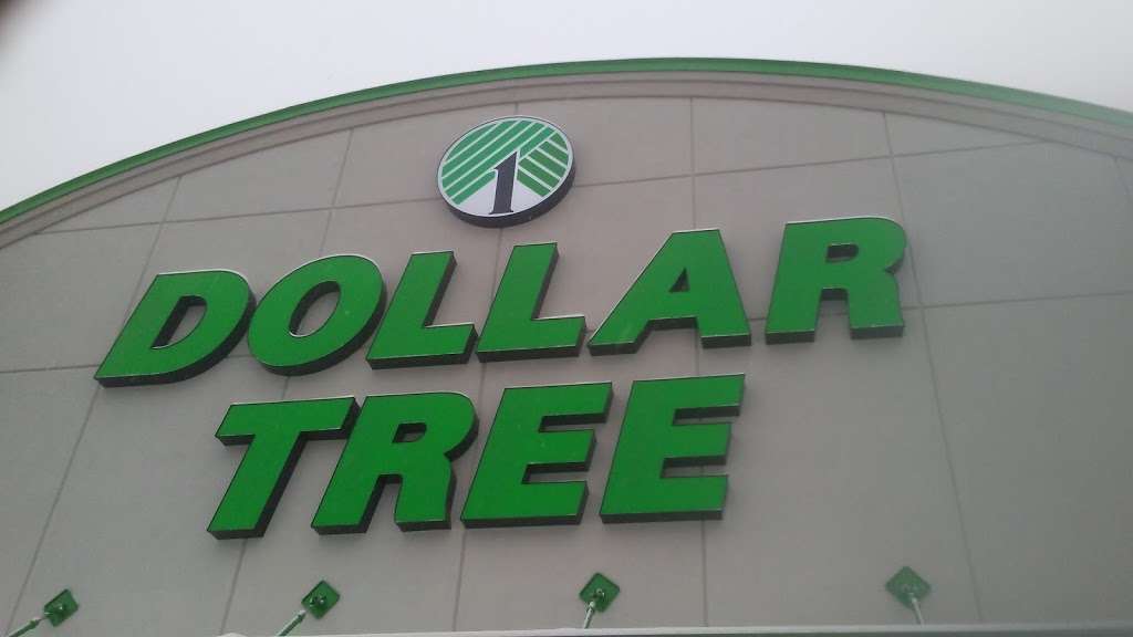 Dollar Tree | 208 Elm St, Salisbury, MA 01952 | Phone: (978) 358-2304