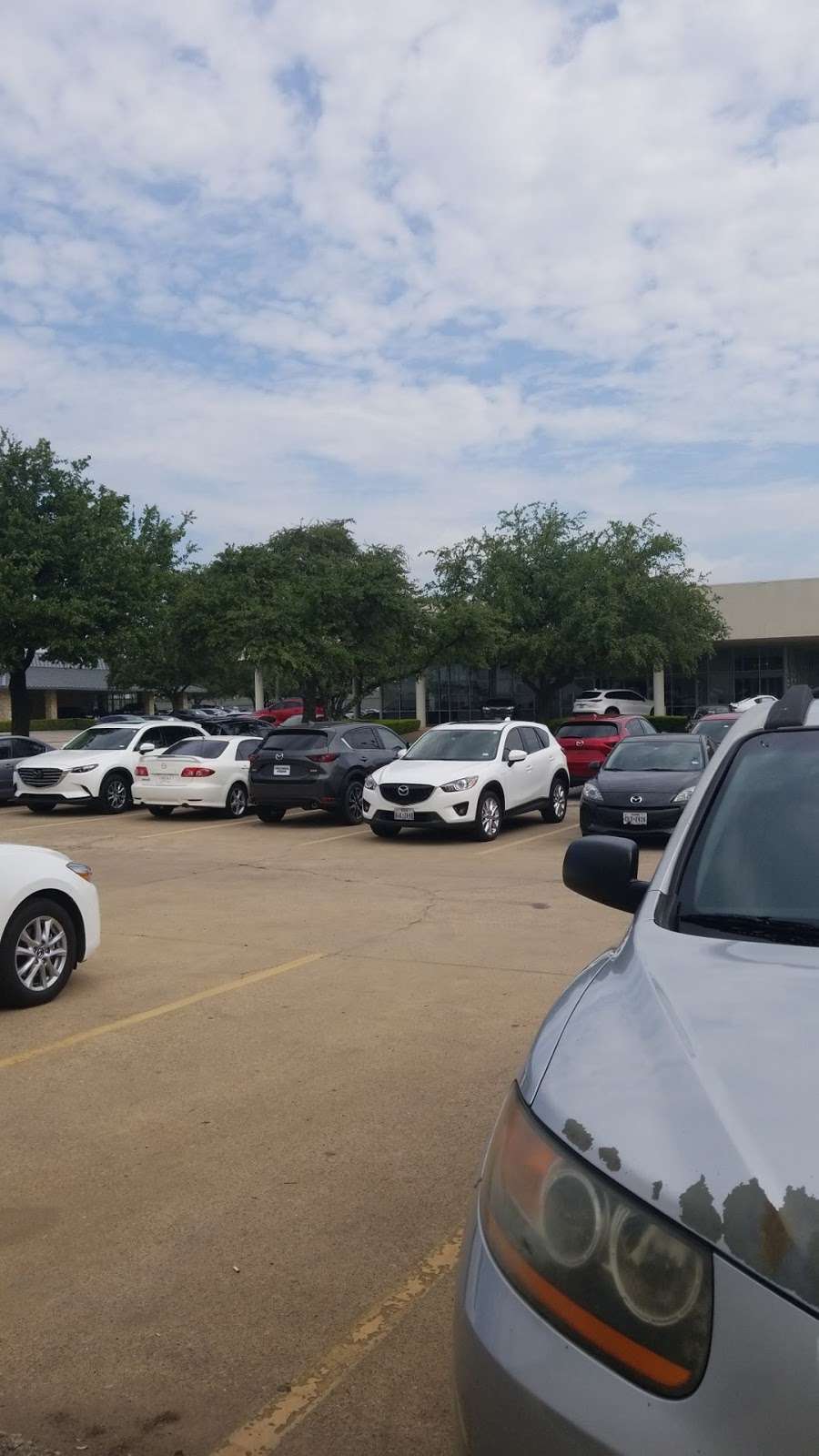 Freeman Mazda | 1840 E Airport Fwy, Irving, TX 75062, USA | Phone: (855) 259-0327