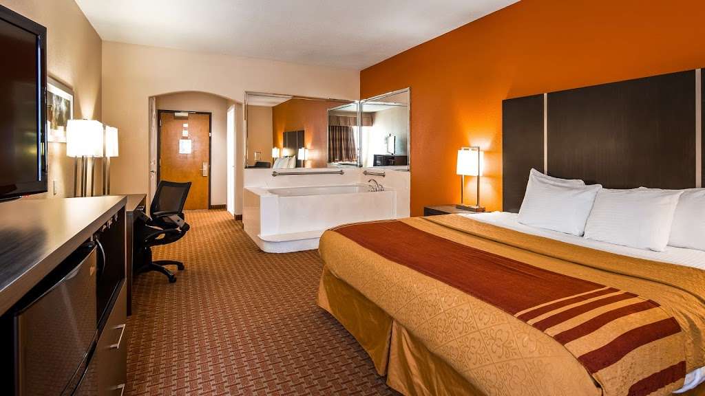 Best Western Plus North Houston Inn & Suites | 14753 North Fwy, Houston, TX 77090, USA | Phone: (281) 873-7575