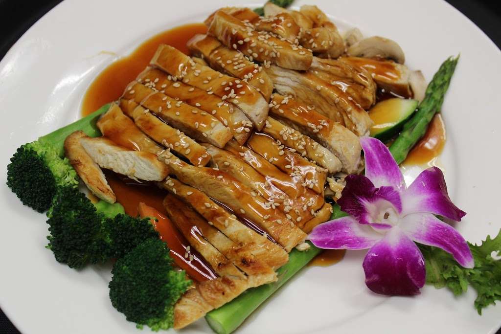 Mizu Asian Bistro | 1570 Egypt Rd #170, Phoenixville, PA 19460 | Phone: (610) 650-0177