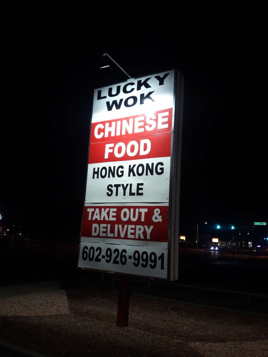 Lucky wok | 8510 N 7th St, Phoenix, AZ 85020, USA | Phone: (602) 926-9991