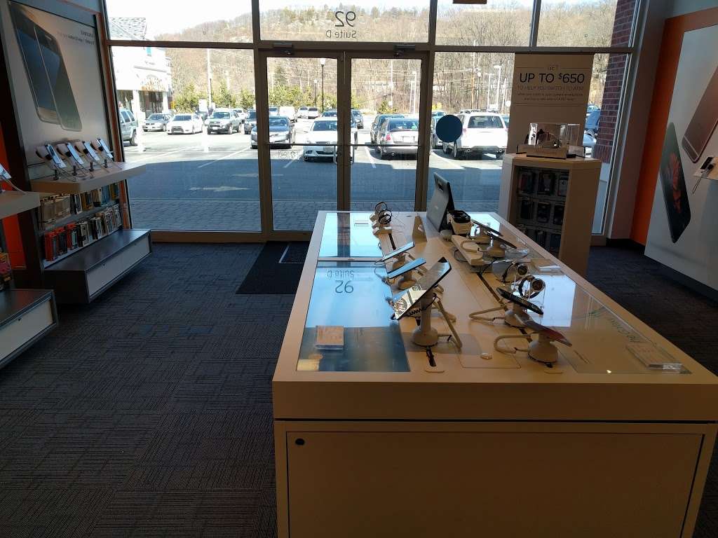 At T Store 92 Nj 23 Riverdale Nj 07457 Usa