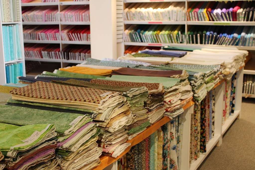 Mook Fabrics Outlet | 247 W Main St, Leola, PA 17540, USA | Phone: (717) 556-8546