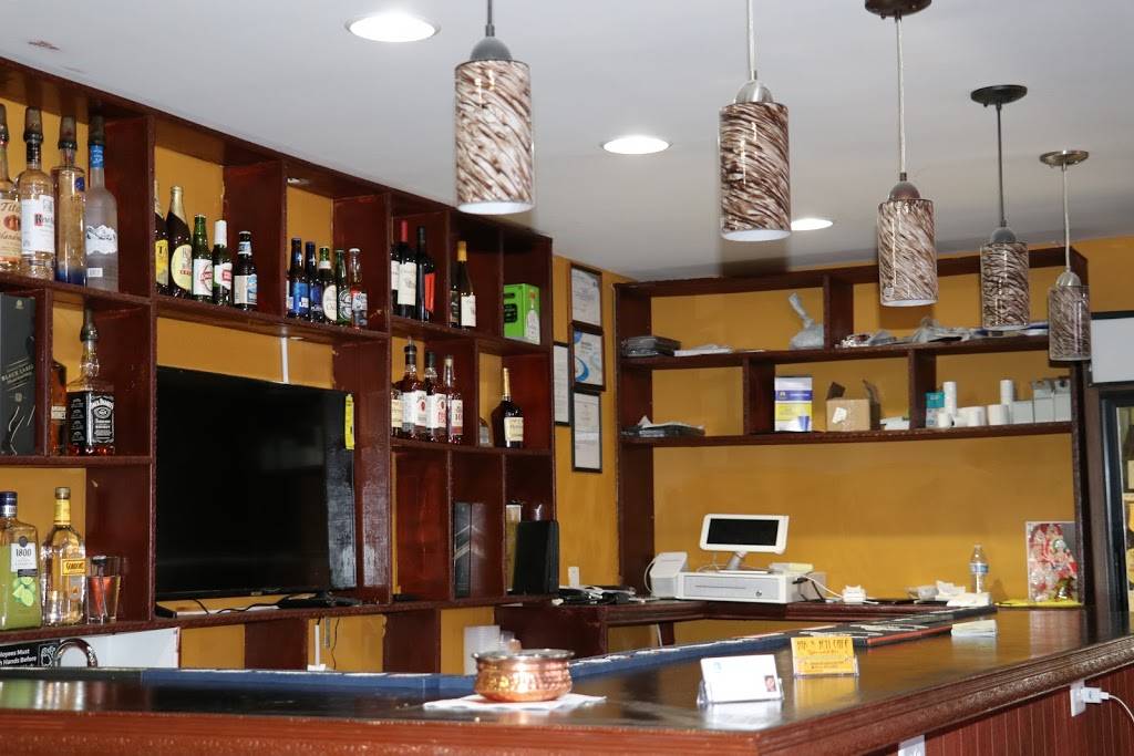 Yak N Yeti Cafe | 980 N Waggoner Rd, Blacklick, OH 43004, USA | Phone: (614) 517-1741