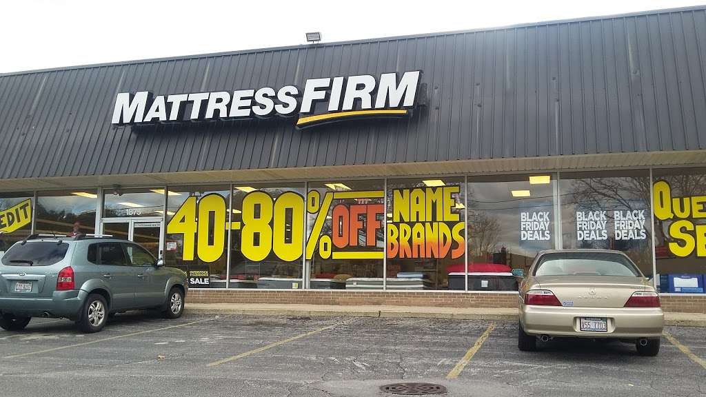 Mattress Firm Clearance | 1875 E 159th St, Calumet City, IL 60409, USA | Phone: (708) 832-9711