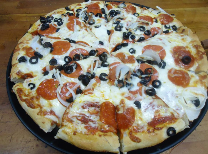 Nicks Pizza | 13295 Spring Valley Pkwy d, Victorville, CA 92395, USA | Phone: (760) 881-3056