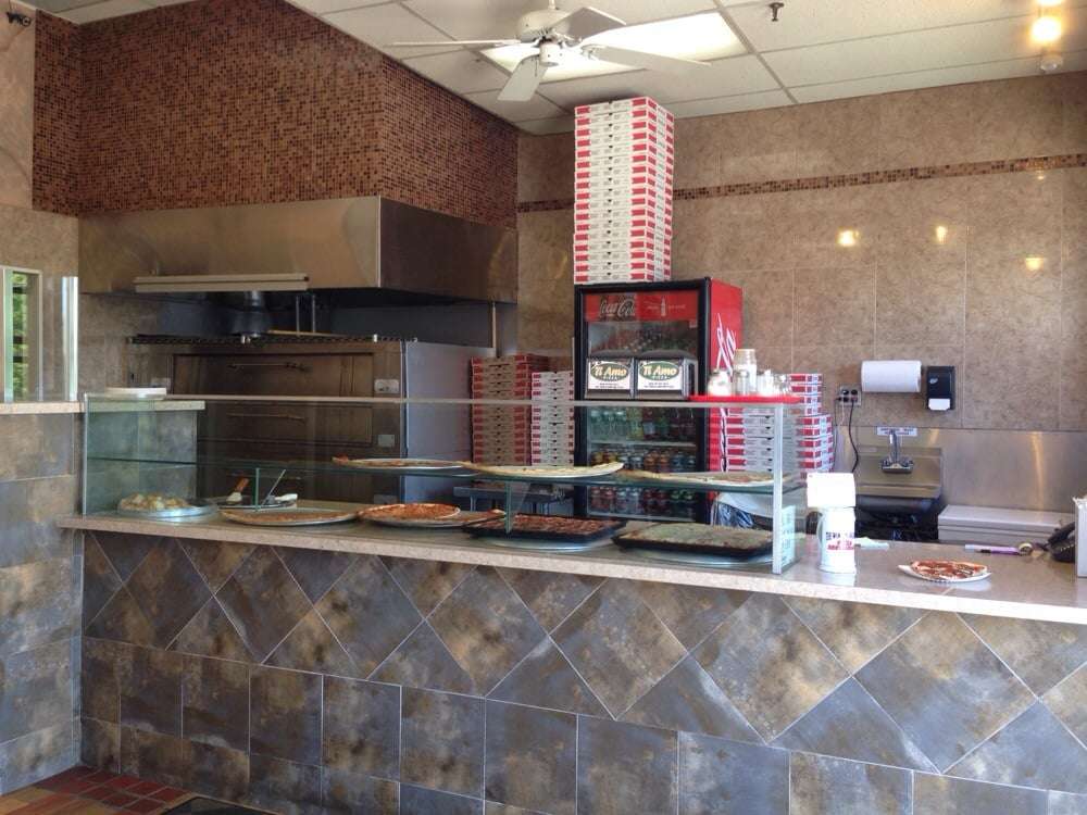 Ti Amo Pizza | 3555 Victory Blvd, Staten Island, NY 10314, USA | Phone: (718) 477-0007