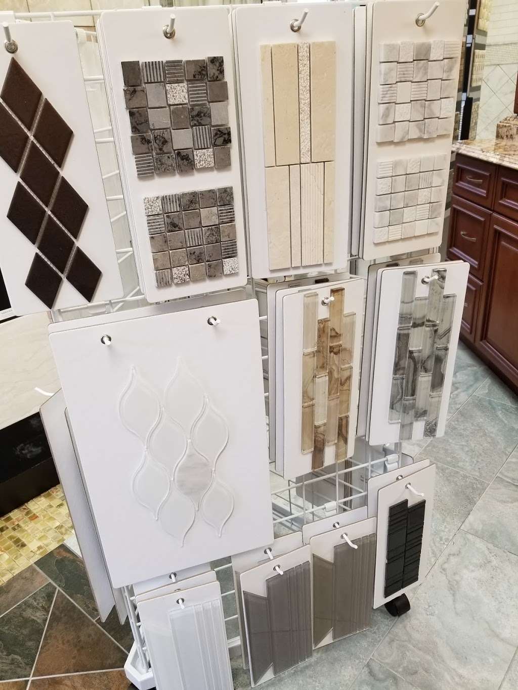 Broomall Tile & Stone | 2910 West Chester Pike, Broomall, PA 19008, USA | Phone: (610) 353-1010