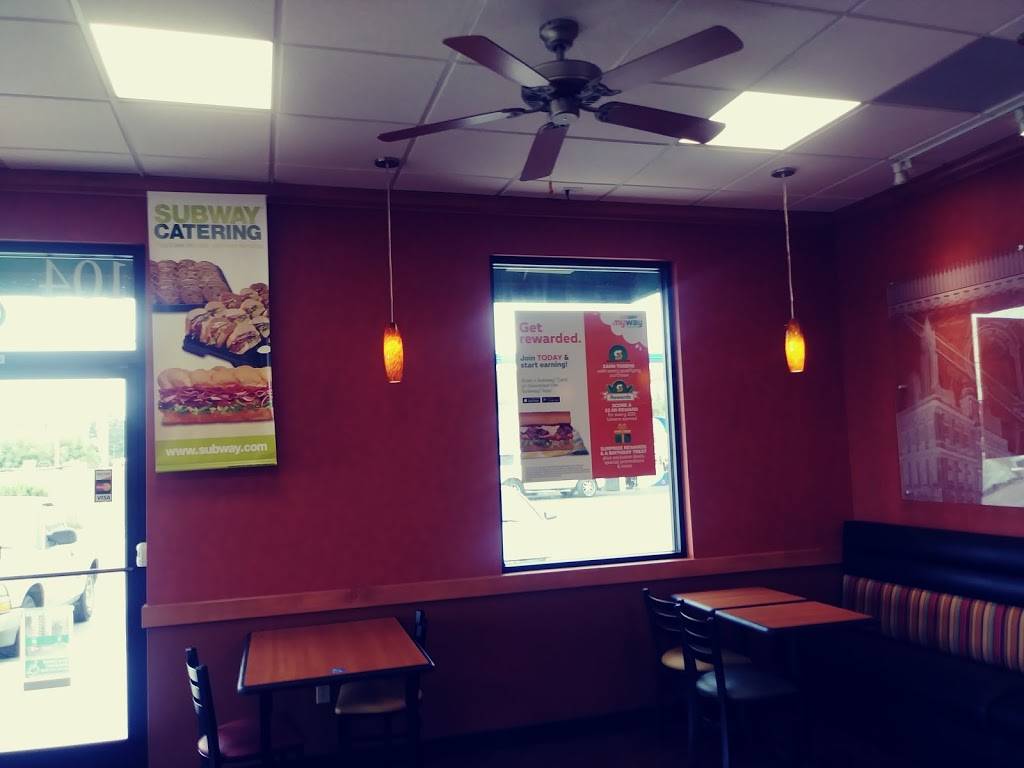 Jack in the Box | 3058 W Clinton Ave, Fresno, CA 93722, USA | Phone: (559) 275-4237