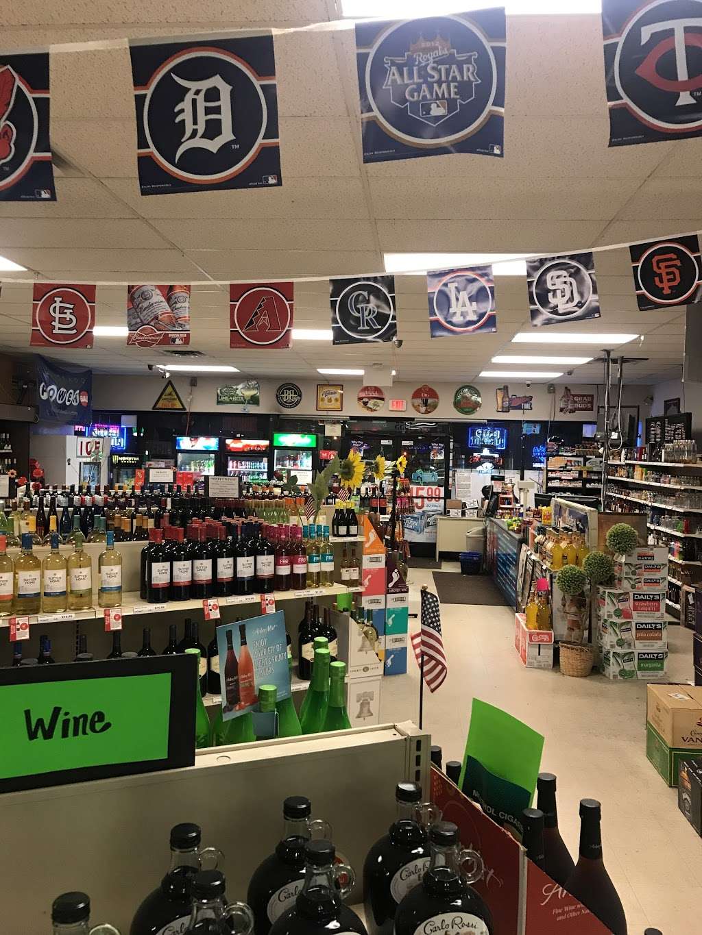 Sunset Liquor Store | W 72nd Ave Q, Westminster, CO 80030, USA | Phone: (303) 427-4207