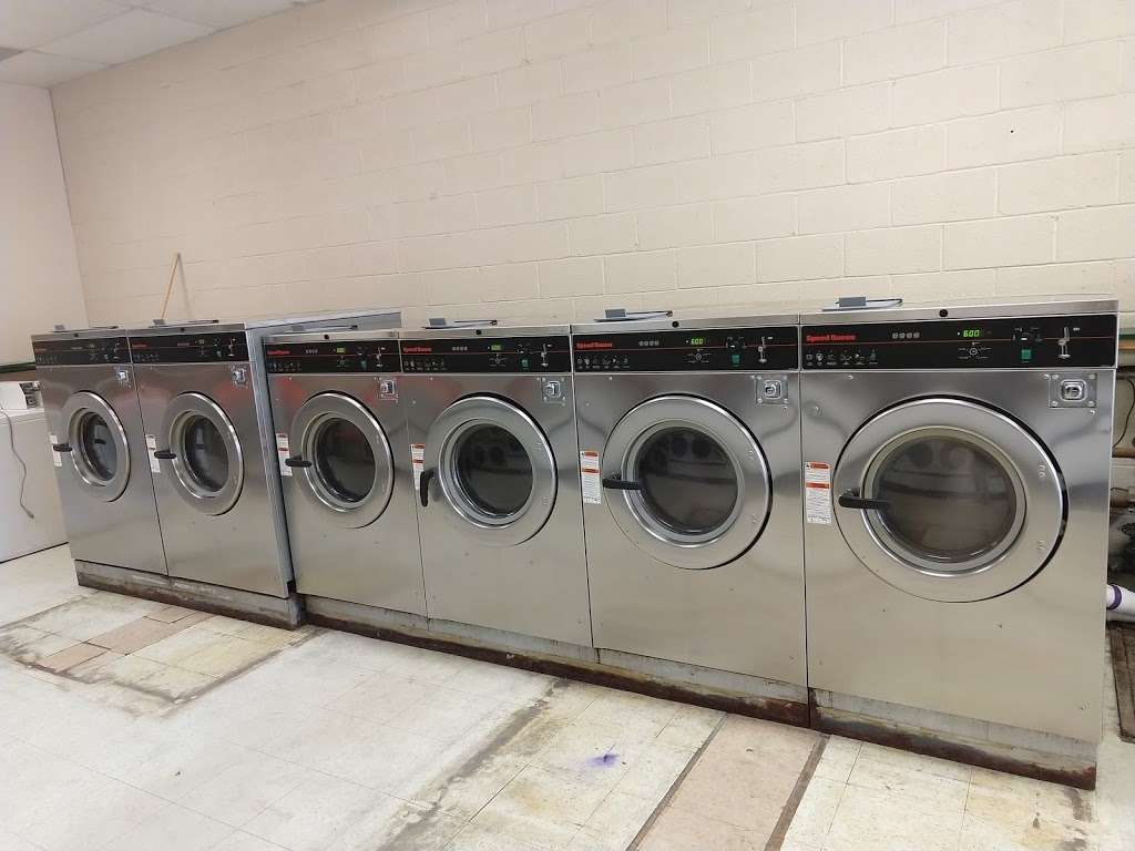 Whale of a Wash Laundromat | 58 Souder Rd unit h, Brunswick, MD 21716, USA | Phone: (304) 876-0088