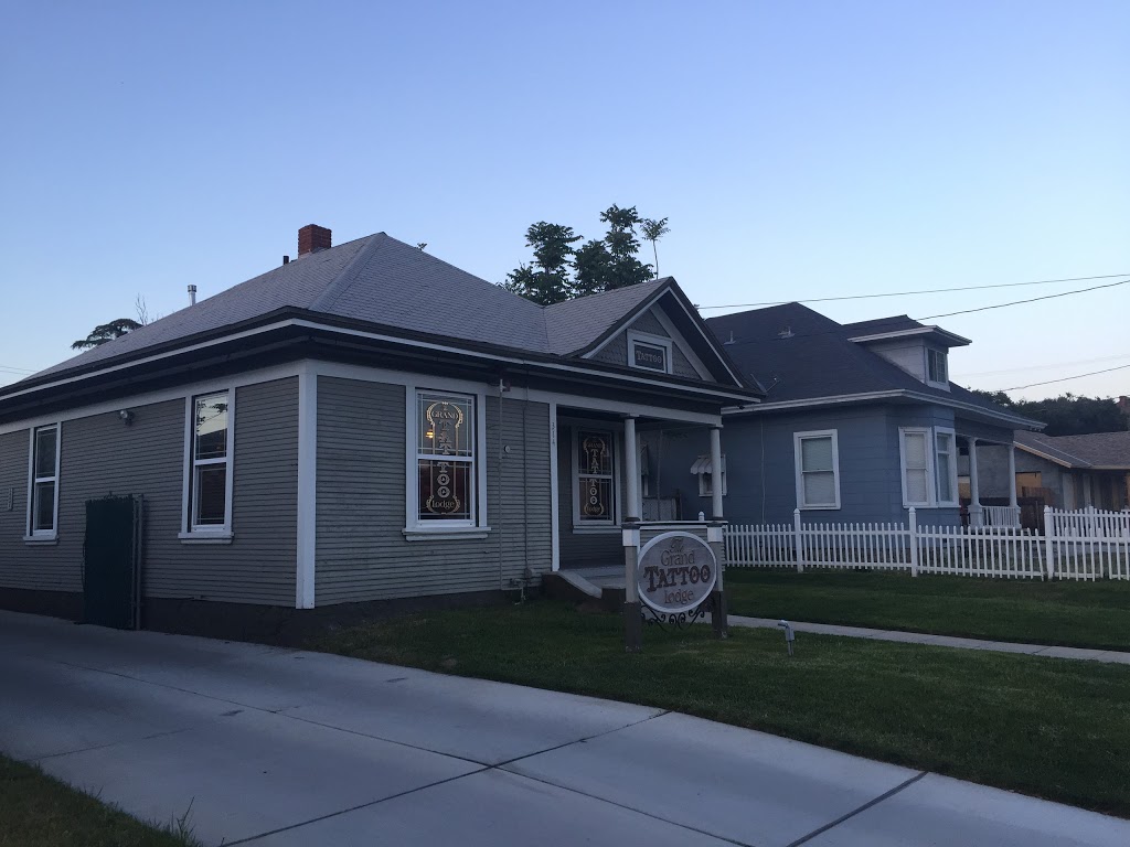 Grand Tattoo Lodge | 314 W Colton Ave, Redlands, CA 92374, USA | Phone: (909) 792-3366 Grand Tattoo Lodge | 314 W Colton Ave, Redlands, CA 92374, USA | Phone: (909) 792-3366