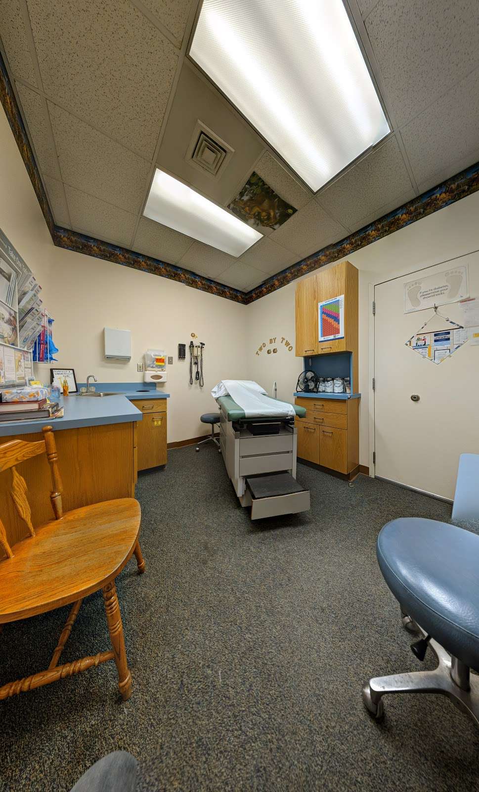 Cornerstone Family Health Associates 6 W Newport Rd 2, Lititz, PA 17543