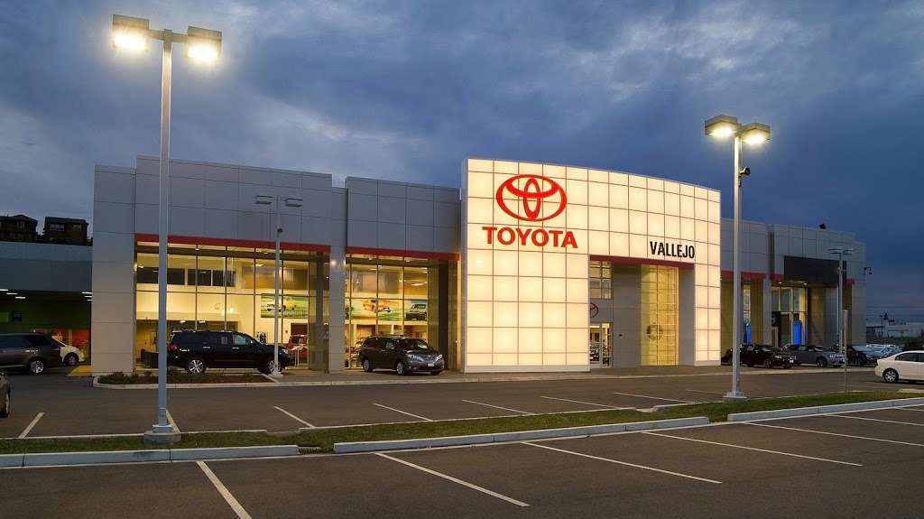 Toyota Vallejo | 201 Auto Mall Pkwy, Vallejo, CA 94591, USA | Phone: (707) 552-4545