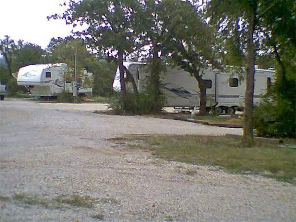 RV PARK FORT WORTH | 7724 Jacksboro Hwy, Fort Worth, TX 76135, USA | Phone: (817) 237-0593