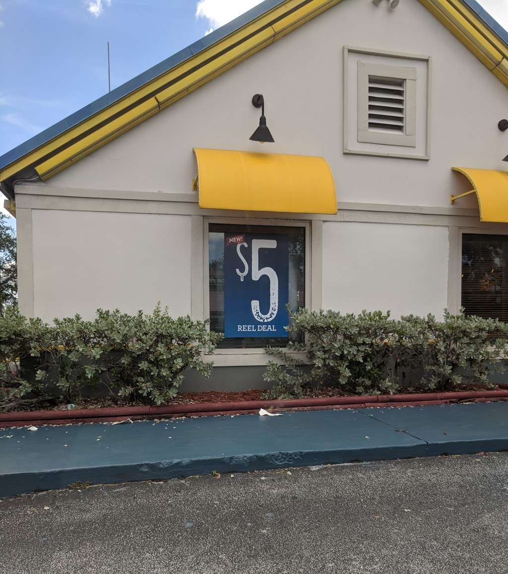 Long John Silvers | 2799 W Oakland Park Blvd, Fort Lauderdale, FL 33311, USA | Phone: (954) 486-6043