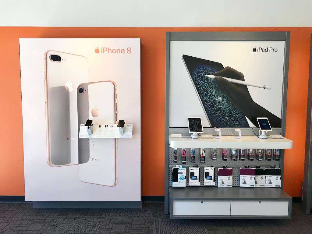 AT&T Store | 3846 W Davis St Suite 400, Conroe, TX 77304, USA | Phone: (936) 539-5003