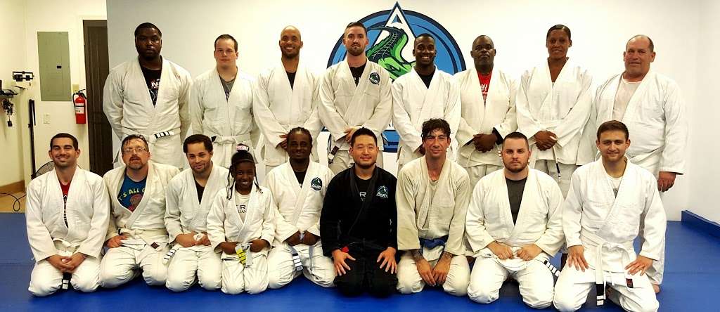 Strive Brazilian Jiu Jitsu Academy | 3 E Evesham Rd, Voorhees Township, NJ 08043, USA | Phone: (856) 429-3800