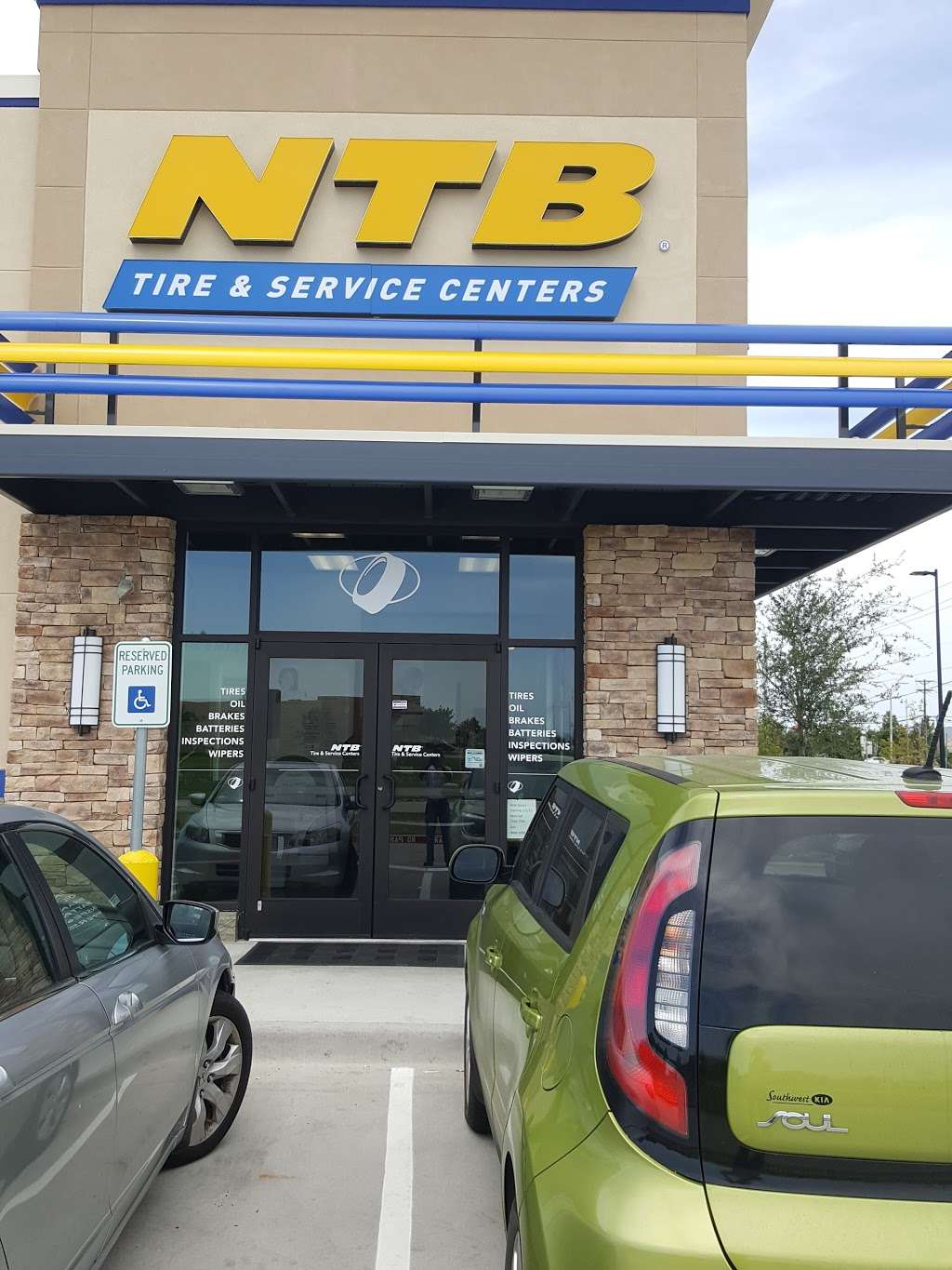 NTB-National Tire & Battery | 848 E Belt Line Rd, Cedar Hill, TX 75104, USA | Phone: (972) 293-8821