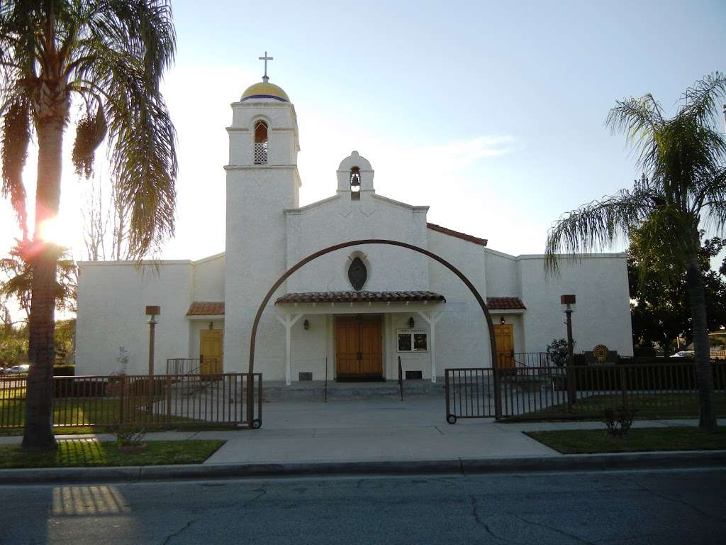 The Holy Name of Jesus Parish - Columbia St | 1205 Columbia St, Redlands, CA 92374, USA | Phone: (909) 793-2469