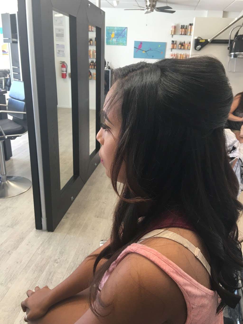 Maria Montellano at SALON PRIVADO SalonPrivadoOxnard.com | SALON PRIVADO, 4310 Tradewinds Drive #500, Oxnard, CA 93035 | Phone: (805) 844-4125