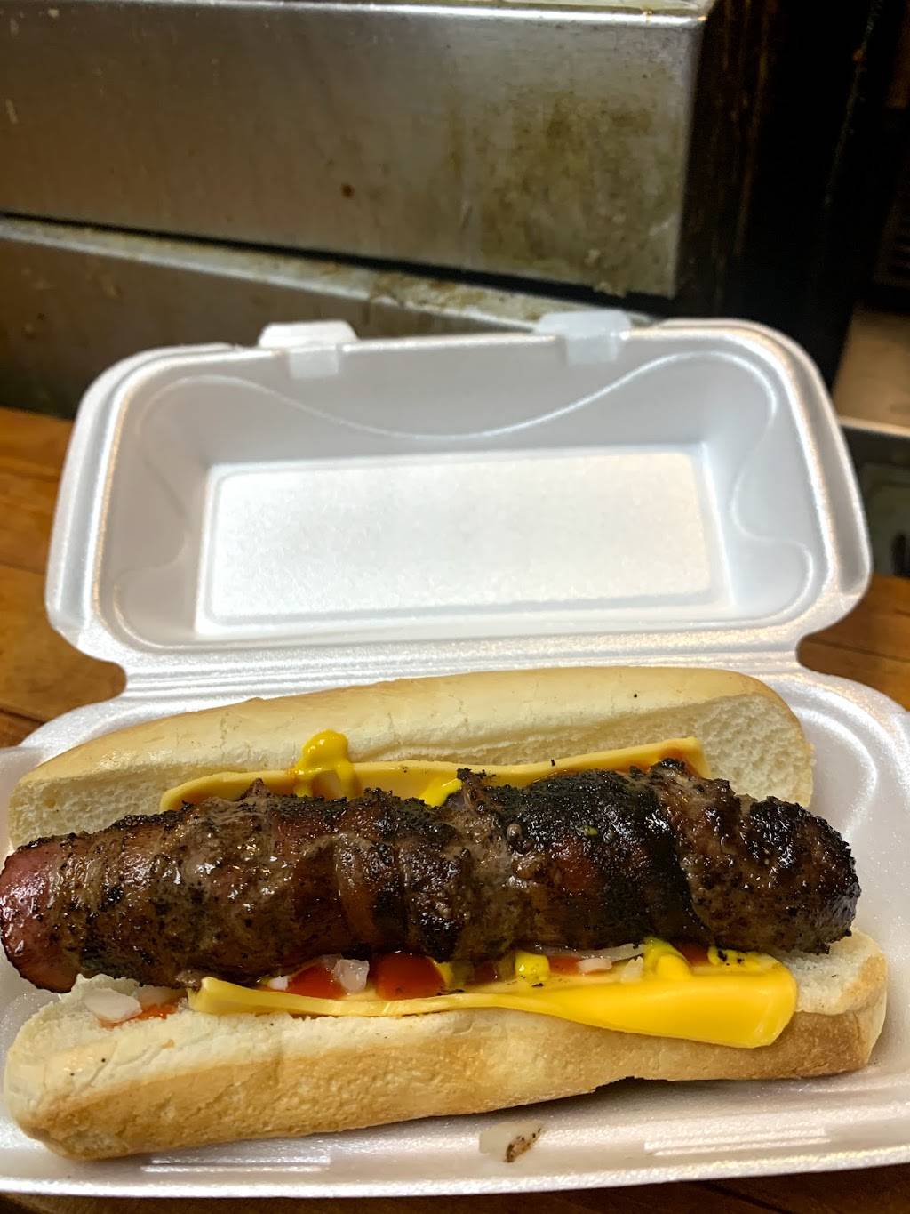 Sloppy Dogs | 3101 Walnut St, McKeesport, PA 15132, USA | Phone: (412) 872-5466