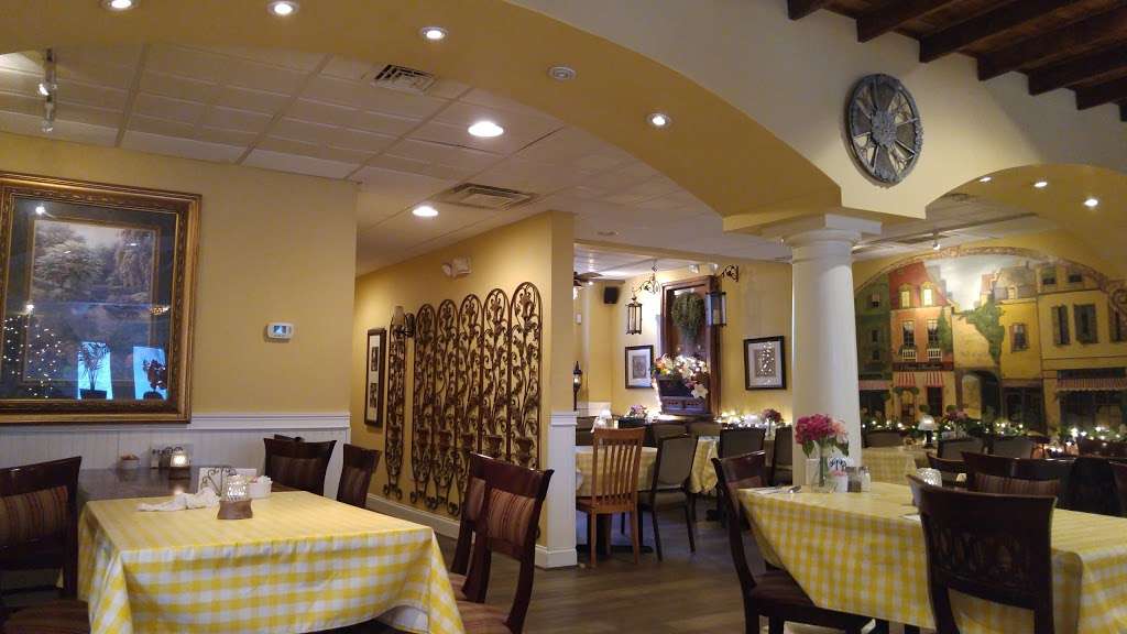 Gia Ninas Pizza | 312 S Evergreen Ave, Woodbury, NJ 08096, USA | Phone: (856) 845-6500