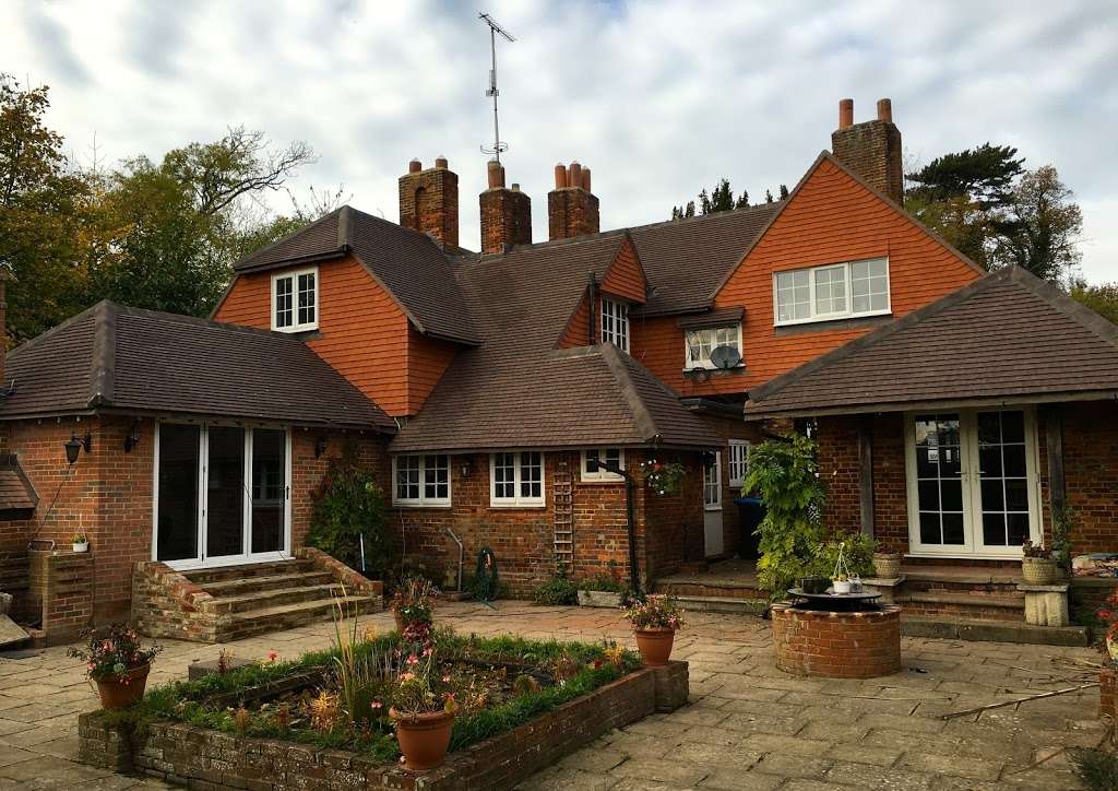 SW1 Roofing Ltd | South Godstone, Surrey RH9 8EW, UK | Phone: 07752 033038