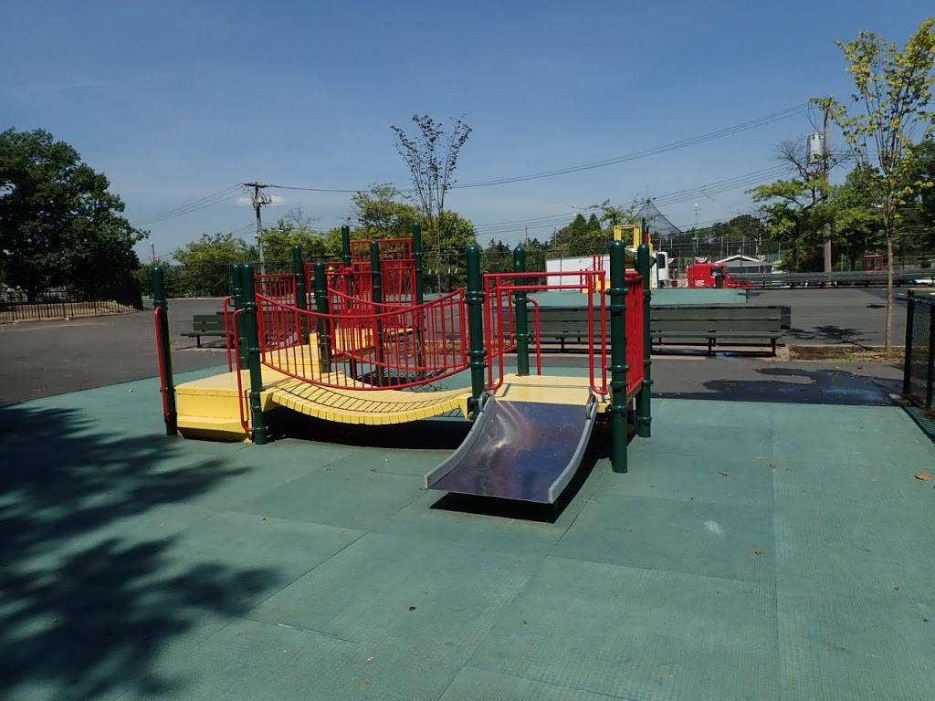 Christopher J. Igneri Playground | Schmidts Ln. &, Manor Rd, Staten Island, NY 10314, USA | Phone: (212) 639-9675