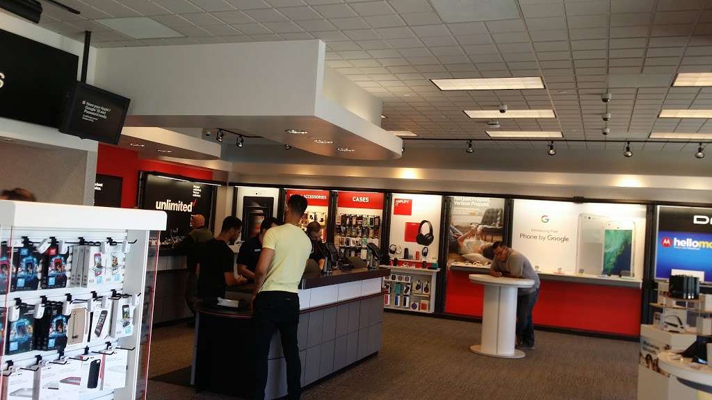 Verizon | 24520 Village Walk Pl Ste A, Murrieta, CA 92562, USA | Phone: (951) 696-9160