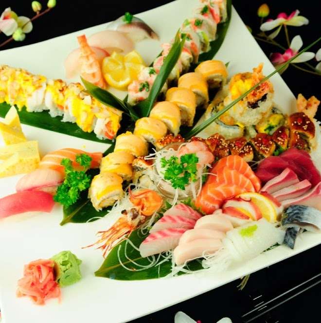 Akina Sushi & Asian Food Bistro | 4300 S Hwy 27 #101, Clermont, FL 34711, USA | Phone: (352) 243-8988