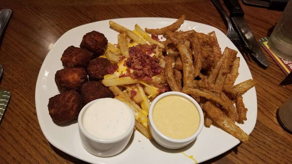 Outback Steakhouse | 23415 Three Notch Rd, California, MD 20619, USA | Phone: (301) 863-5530