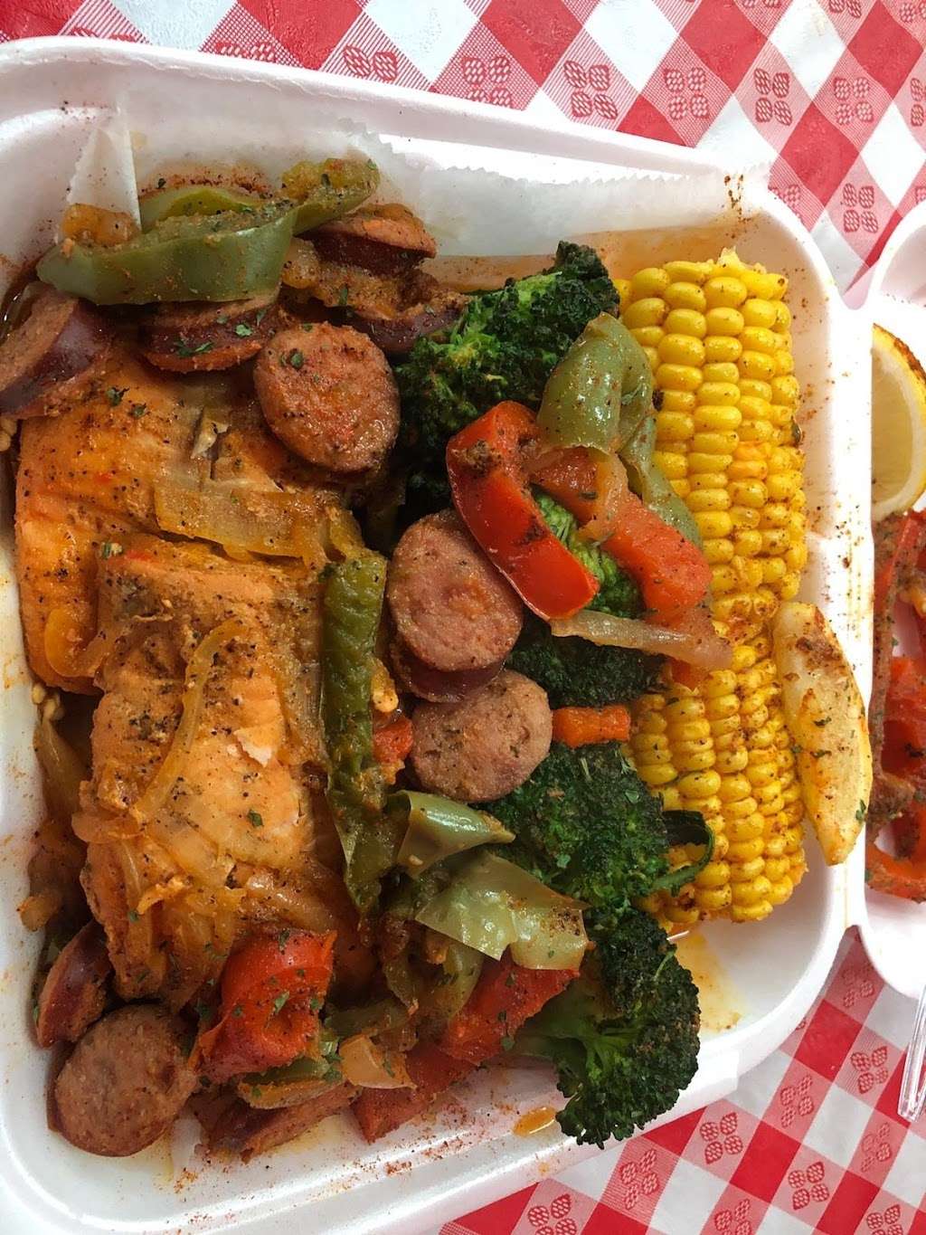 Wileys Seafood Kitchen | 2302 Martin Luther King Jr Dr C, North Chicago, IL 60064, USA | Phone: (224) 409-9107