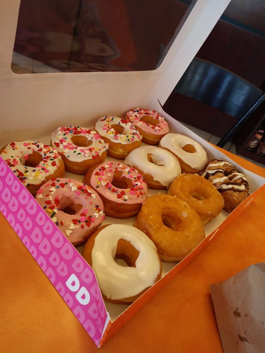 Dunkin Donuts | 2728 N Federal Hwy, Delray Beach, FL 33483, USA | Phone: (561) 272-9233