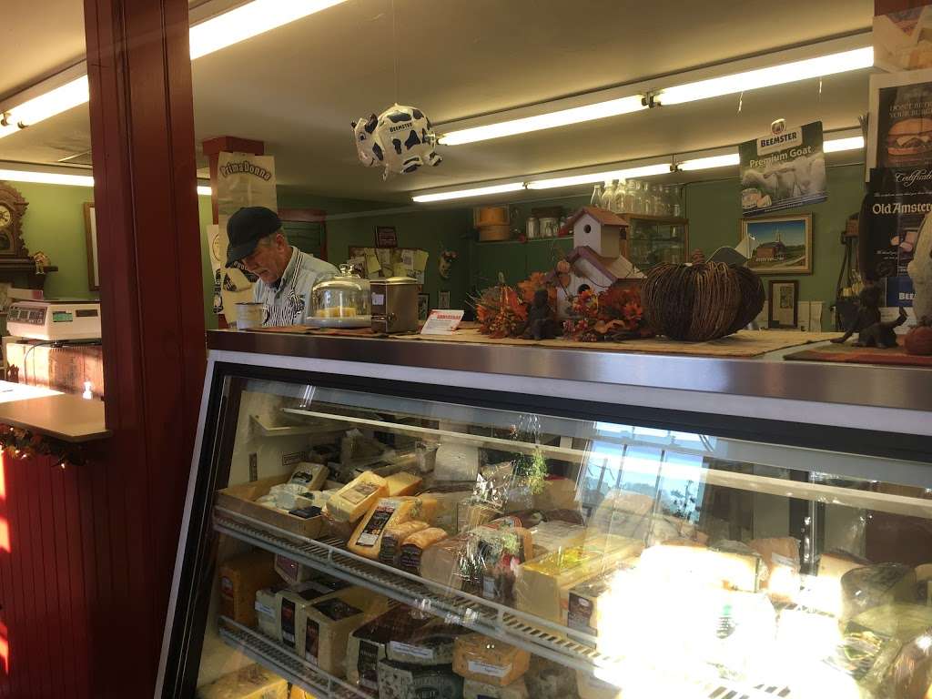 Town Clock Cheese Shoppe | 5381 Bridge St, Gap, PA 17527, USA | Phone: (717) 442-9090