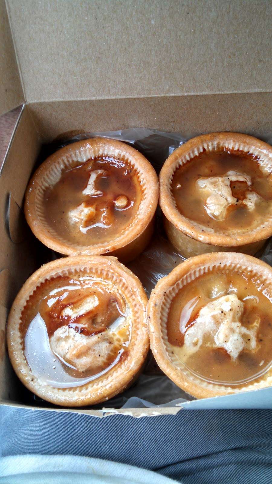 Hartleys Original Pork Pies | 871 Smithfield Ave, Lincoln, RI 02865, USA | Phone: (401) 726-1295