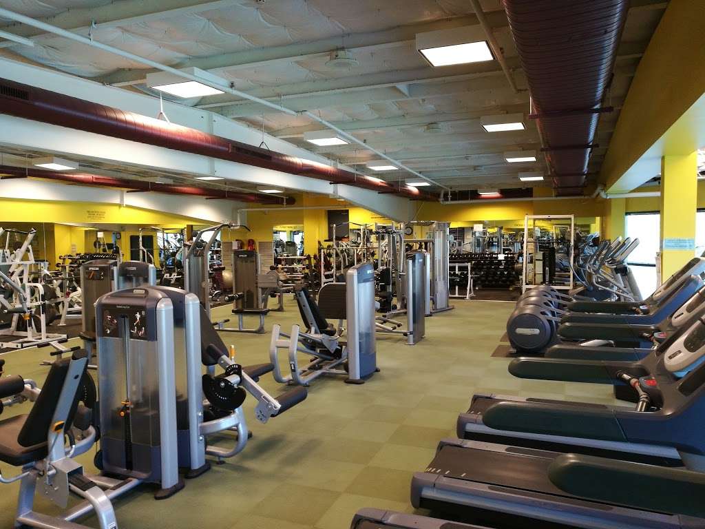 Fit 4 Life Fitness Center | 900 W Romeo Rd, Romeoville, IL 60446, United States | Phone: (815) 886-6222