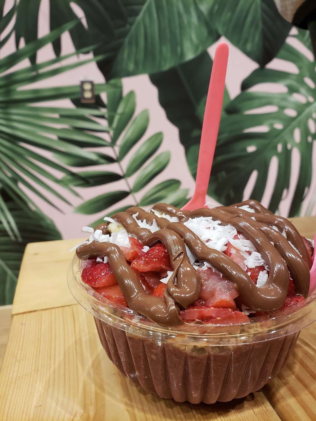 Sweetberry Bowls (East Brunswick) | 1031 NJ-18 Suite 3, East Brunswick, NJ 08816 | Phone: (732) 210-2474