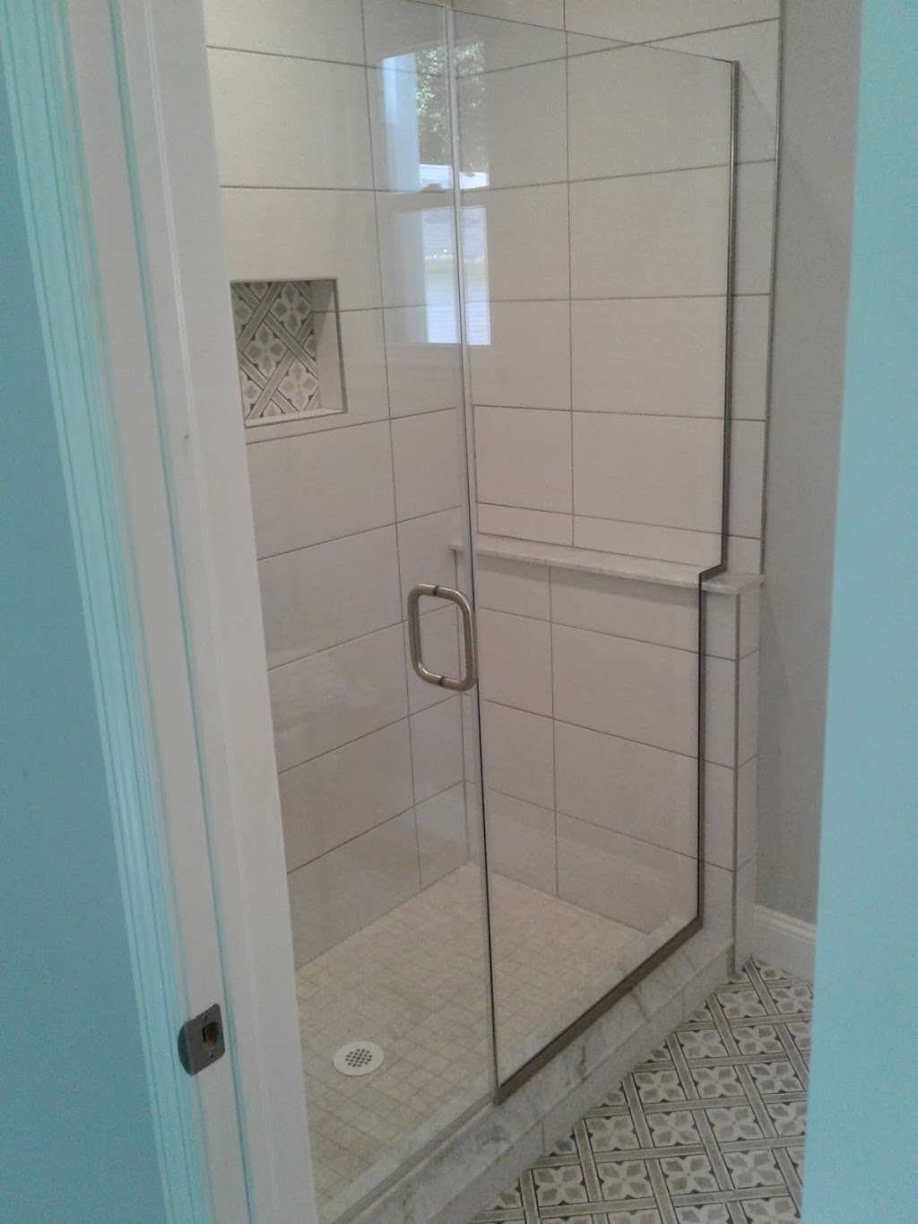 Shower Glass NJ | 268 Giles Rd, Bridgeton, NJ 08302 | Phone: (609) 579-8440