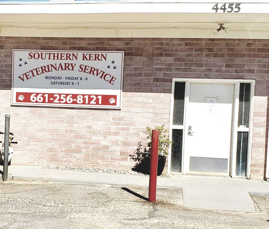 Southern Kern Veterinary Clinic, Inc | 4455 Rosamond Blvd, Rosamond, CA 93560, USA | Phone: (661) 256-8121