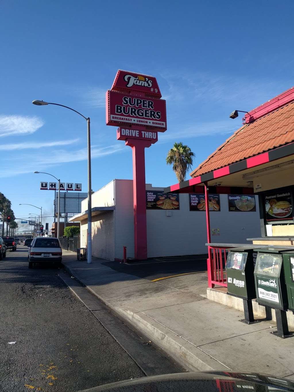 Tams Burgers | 11816 Long Beach Blvd, Lynwood, CA 90262, USA | Phone: (310) 637-3433